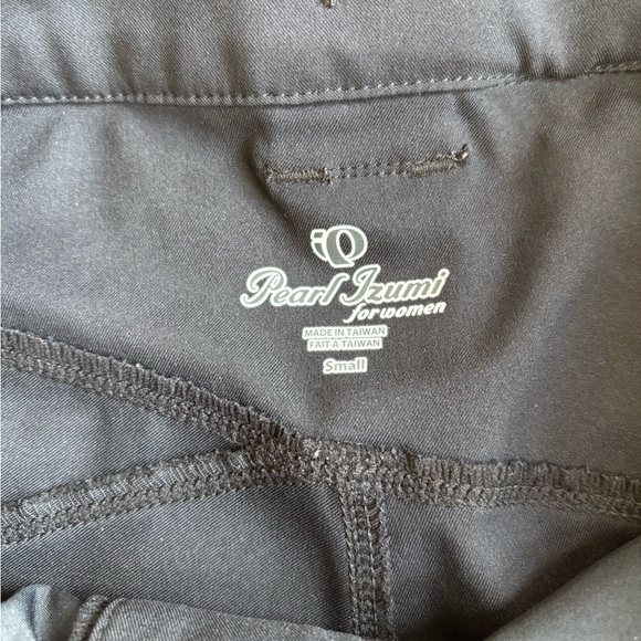 Pearl Izumi Women's Black Bike Shorts without Chamois - Picture 2 of 6